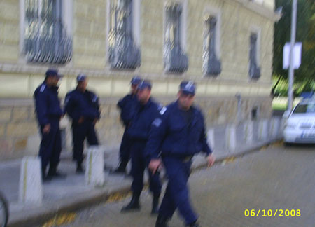 police2.jpg